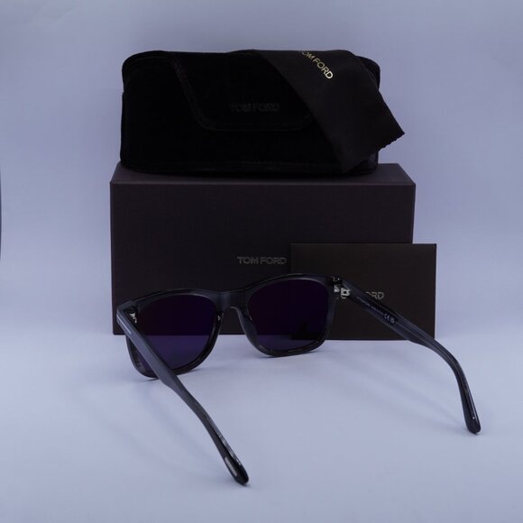 Tom Ford Eric-02 FT0595 20A Square Sunglasses - Grey - Picture 10 of 10